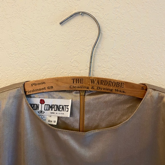 Caron Components Vintage Metallic Gold Blouse - Picture 3 of 7